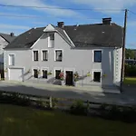 Sur La Rive Vierre Suxy