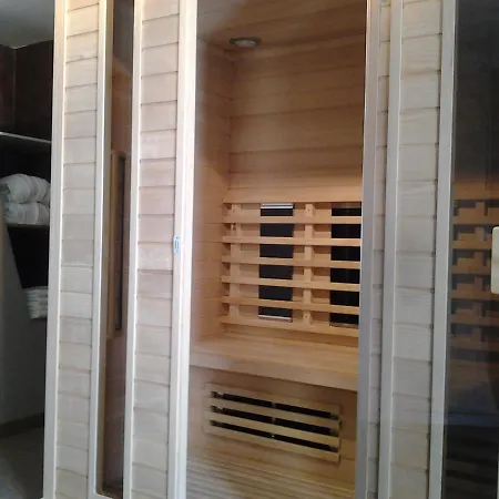 Semesterbostad Sur La Rive Vierre Suxy