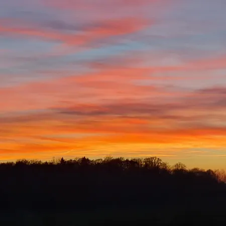 Дом отдыха Sur La Rive Vierre *